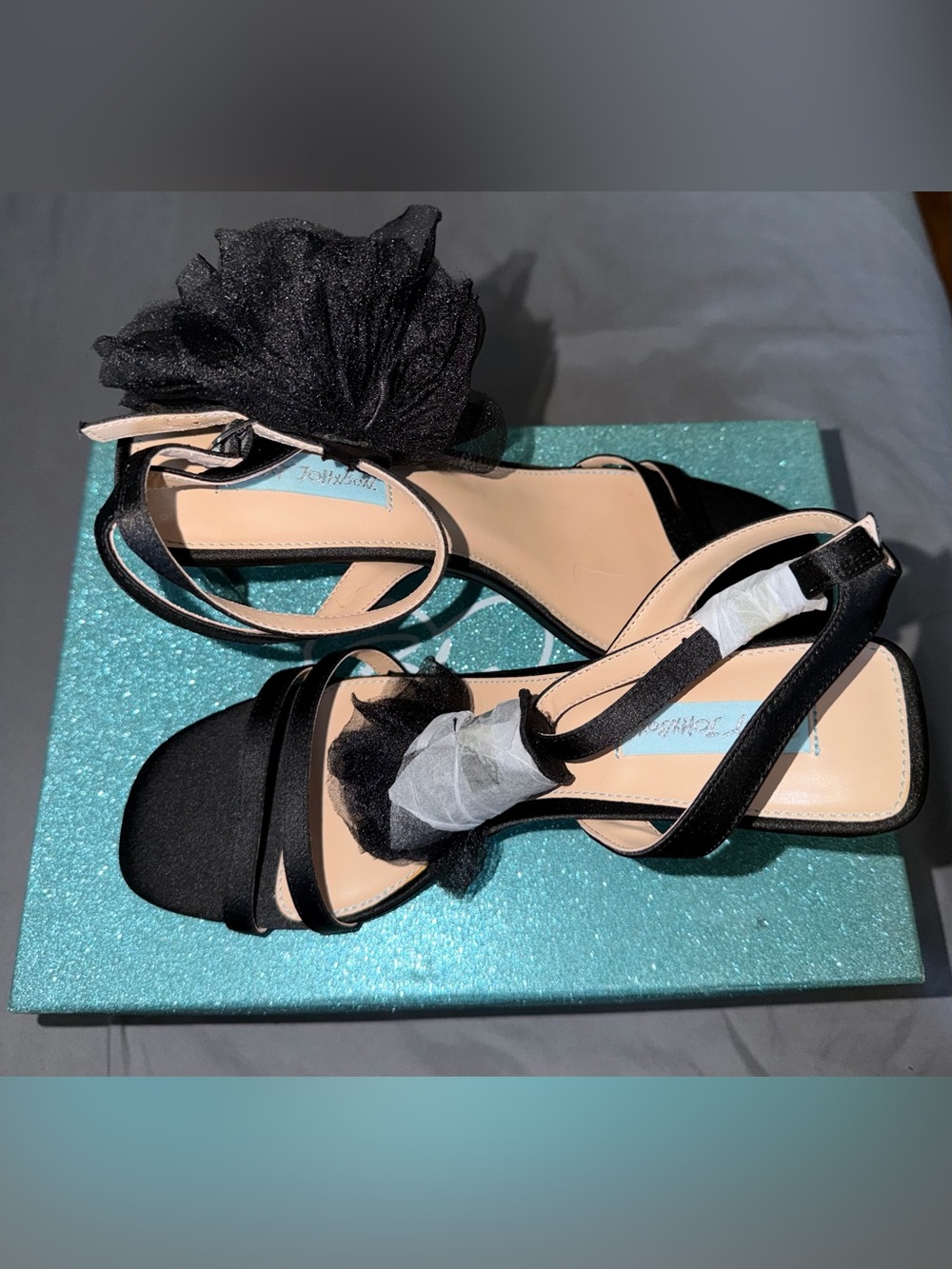 BLUE by BETSEY JOHNSON Black Floral Tulle Strappy Heels Sz 10 - Picture 7 of 10